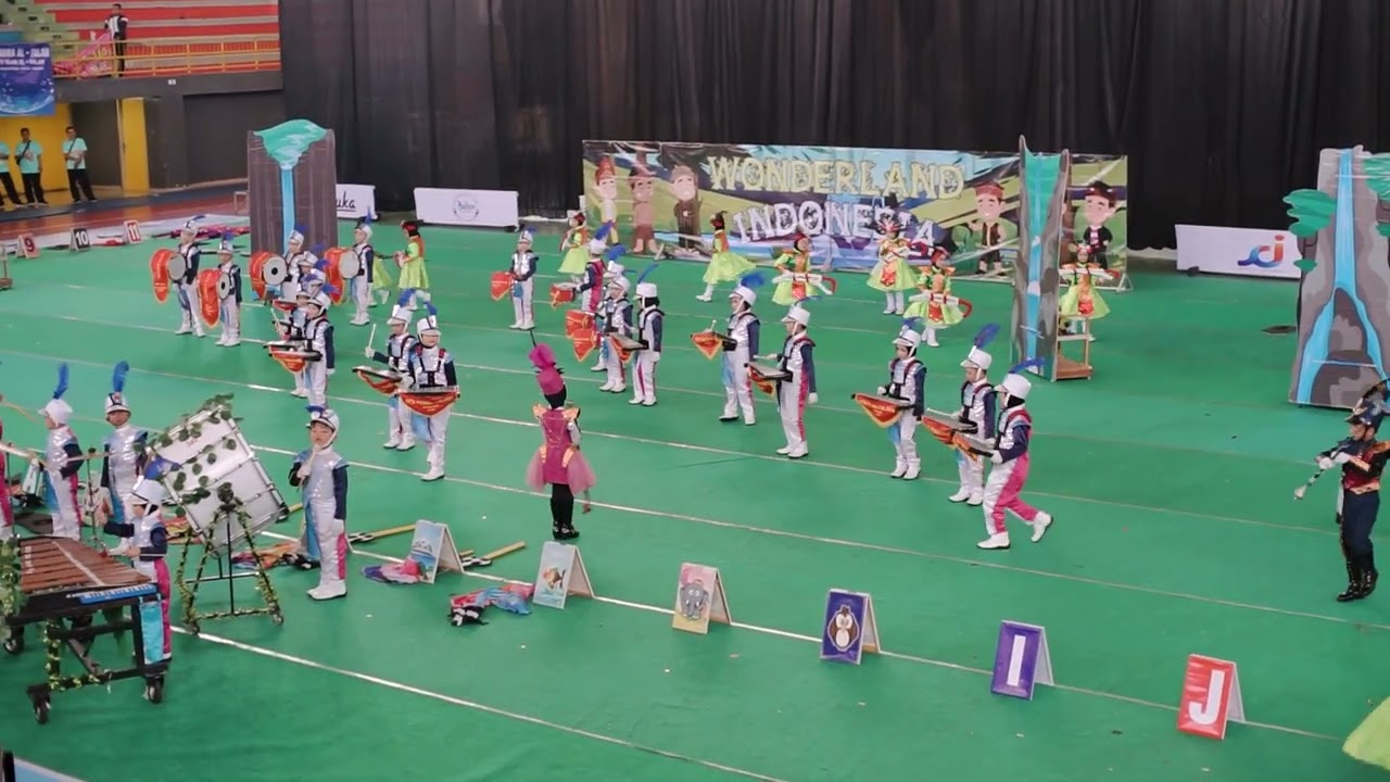 JUARA UMUM SE JAWA TIMUR DRUMBAND GITA PESONA CHILDREN RA PERWANIDA BLITAR