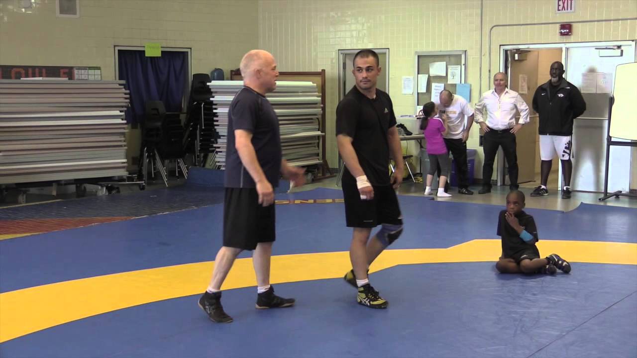 Doug Yeats Clinic: Gutwrench On The Chest