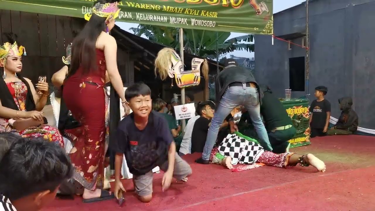 Terpaksa  jimat  Merah Keluar.. live Putro budoyo kasiran mlipak