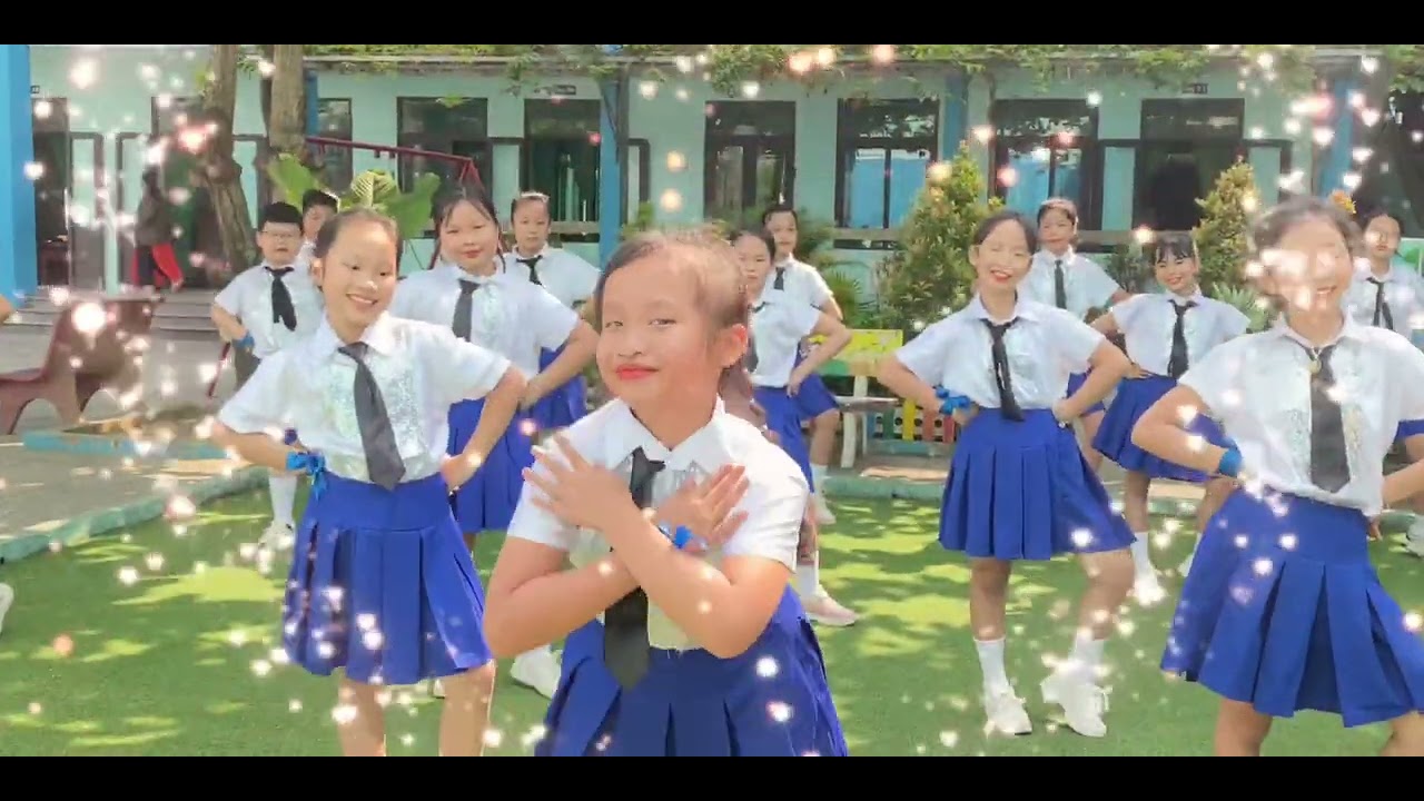 Đồng diễn Flashmob - Kun nhất quả đất màu xanh - Liên đội trường TH Trần Văn Dư, Cẩm Lệ, Đà Nẵng