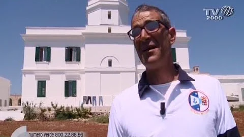Come si chiama il faro di Santa Maria di Leuca?
