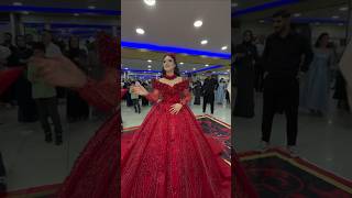 Kina Gecemi̇zden Güzel Bi̇r Kesi̇t
