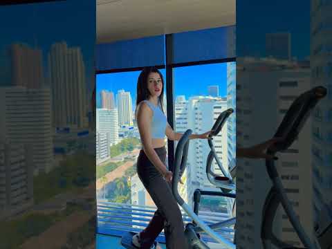 اختي بتتزوج الحين 