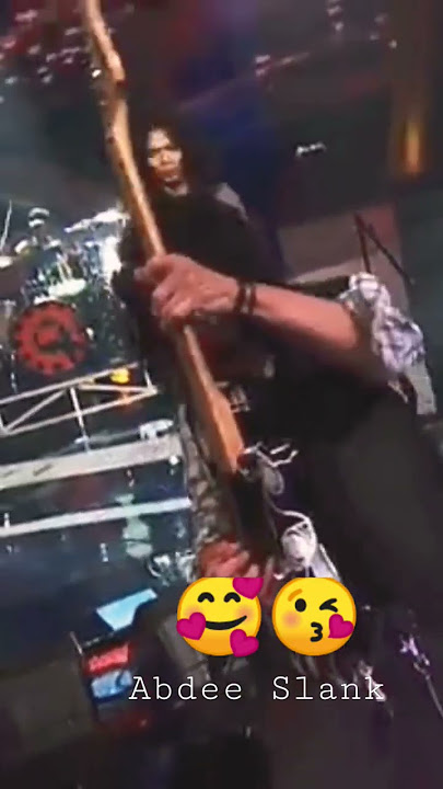 Senyum Tipis Kaka Lihat Aksi Abdee... SLANK