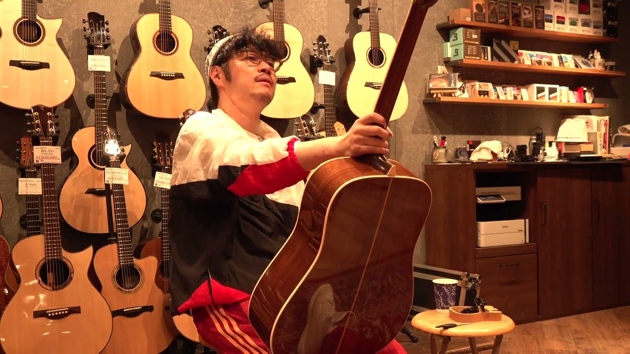 Martin D-41 (1996) Blue-G & Tetsuro Toyama - YouTube