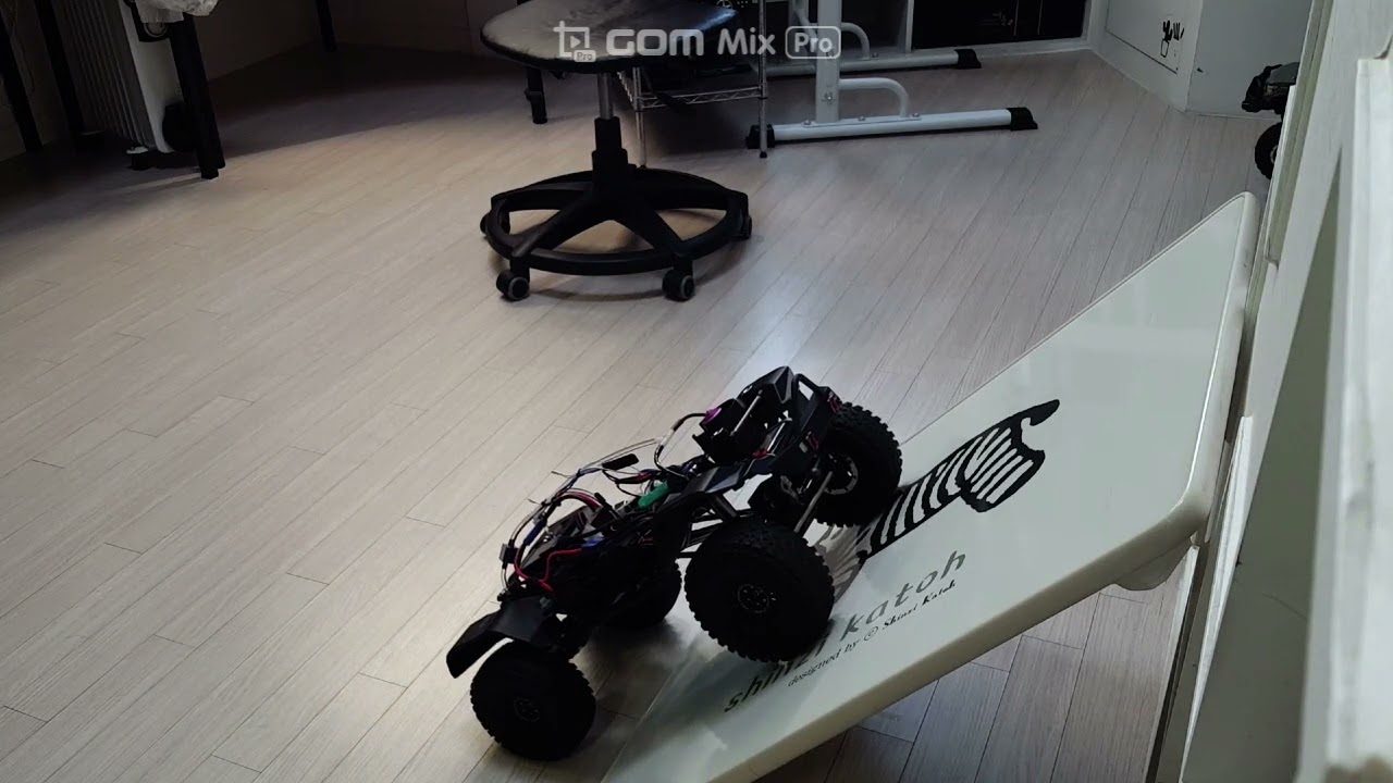 RC car EDF crawler test