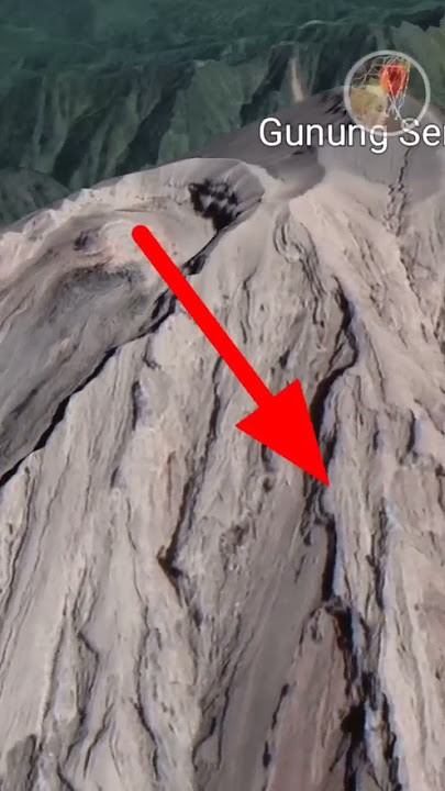 This is the Condition of the Peak of Mount Semeru | Indonesia Adventure #short