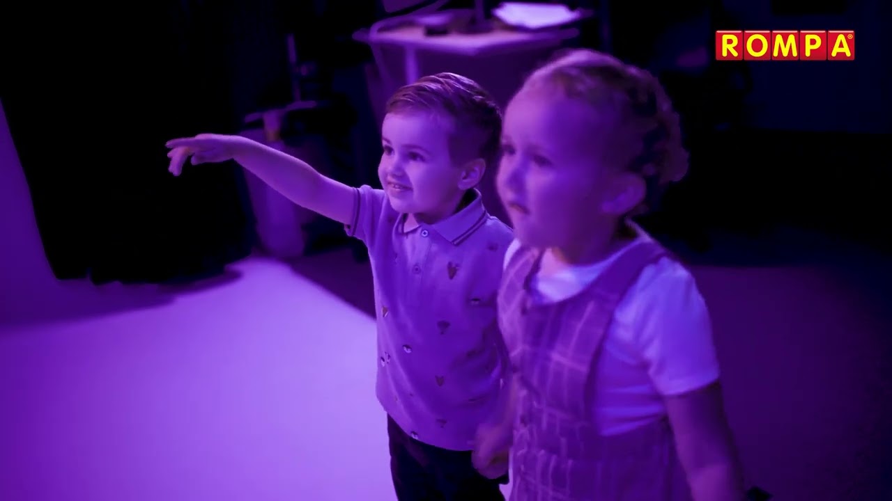 Mobile Interactive Wall Projection