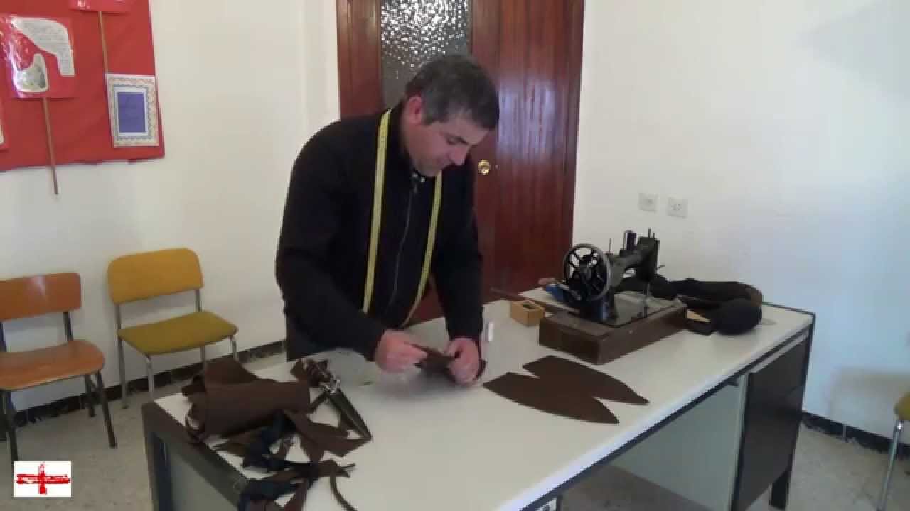 Oficios de Almeria. Fabricación de una Montera tradicional Almeriense