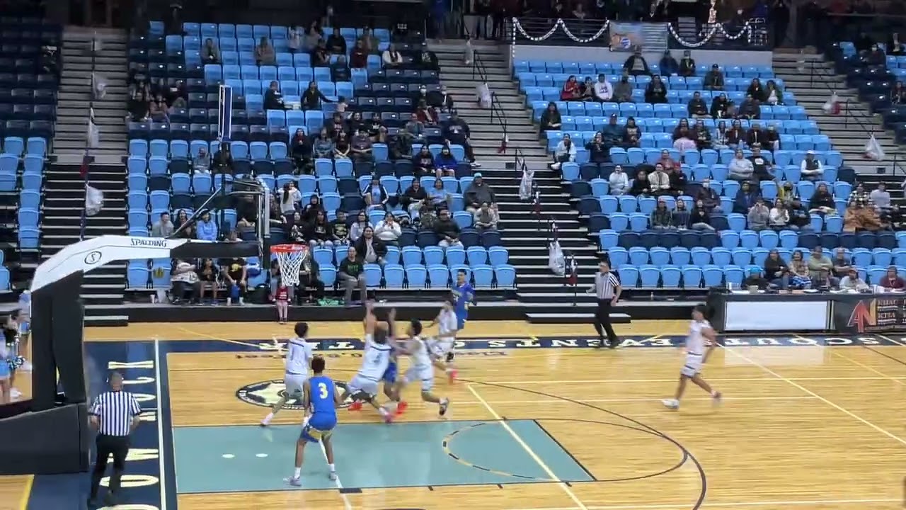 Window Rock Fighting Scouts vs Alchesay Falcons Varsity Boys Basketball : last seconds