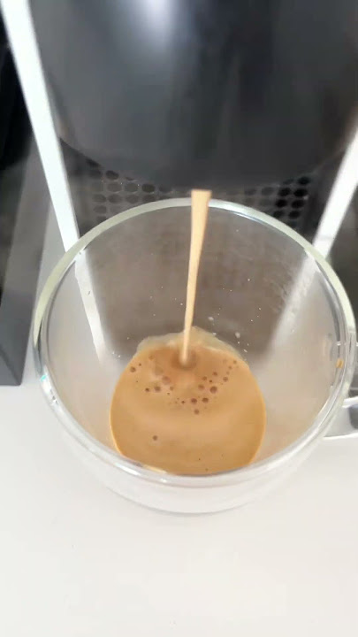How to make a full cup of coffee with Nespresso Essenza Mini #tutorial #coffee