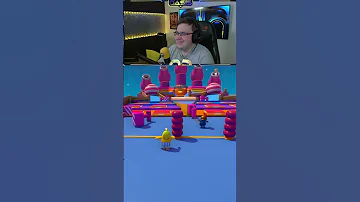Spagettified In Fall Guys And Still Won Fallguys Fallguyscustoms Youtubegaming Livegaming Gamer 