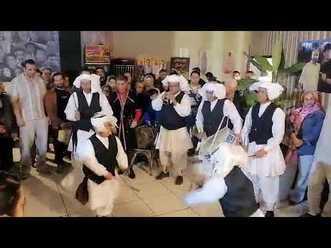 رقص کوچولو های گروه محمد صادق و محمدپارسا حسرتی در جشنواره نوروزی ۱۴۰۴مبارک تهران مجتمع سینمایی حافظ