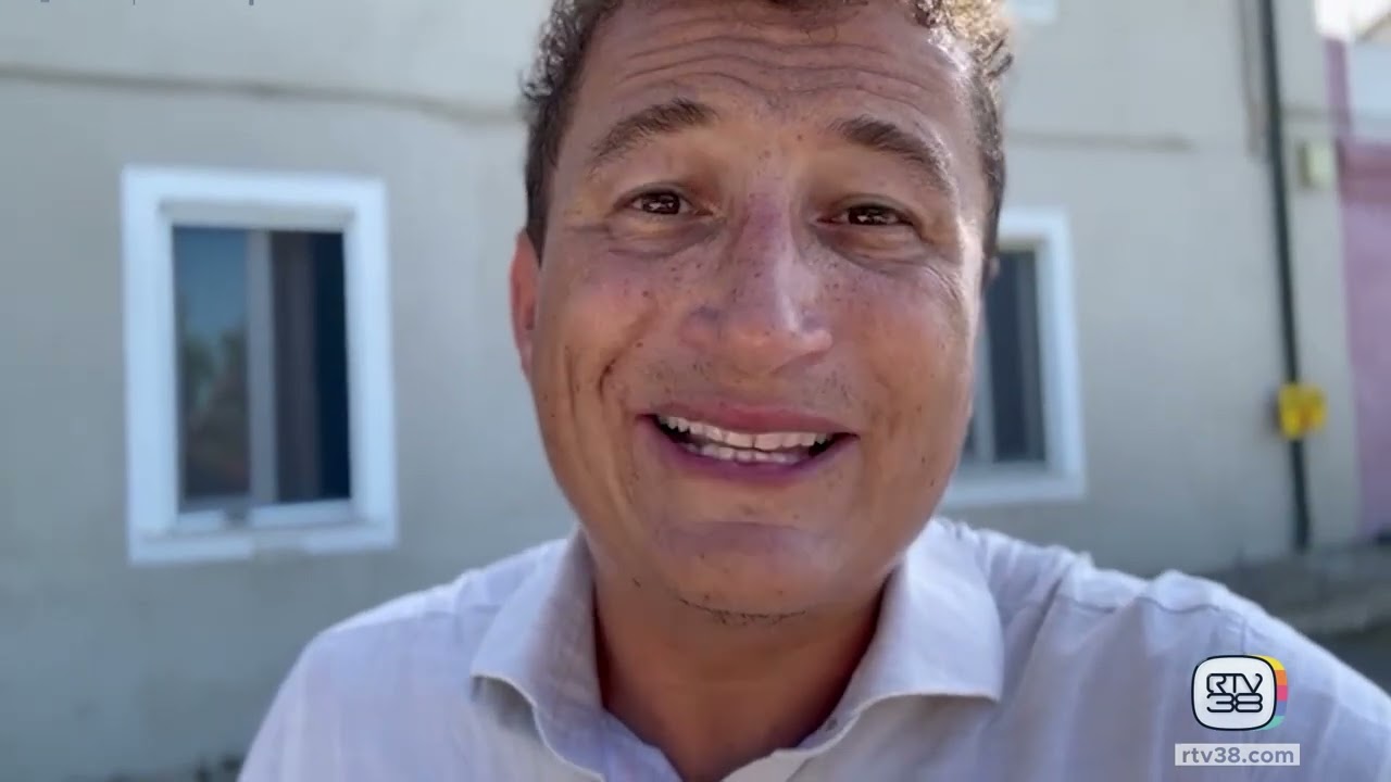 Migranti nell'ex hotel, sale la protesta