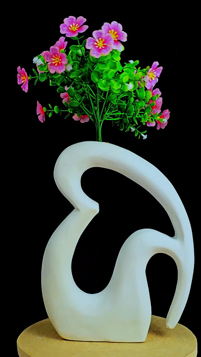 easy to make gypsum flower vase #diy #art