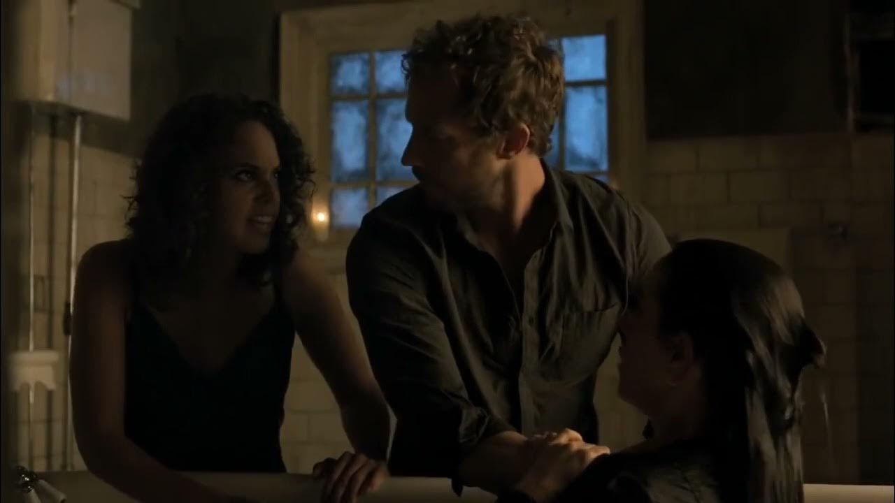 lost-girl-mirrors-mirrors-bathtub-breath-holding-scene-youtube