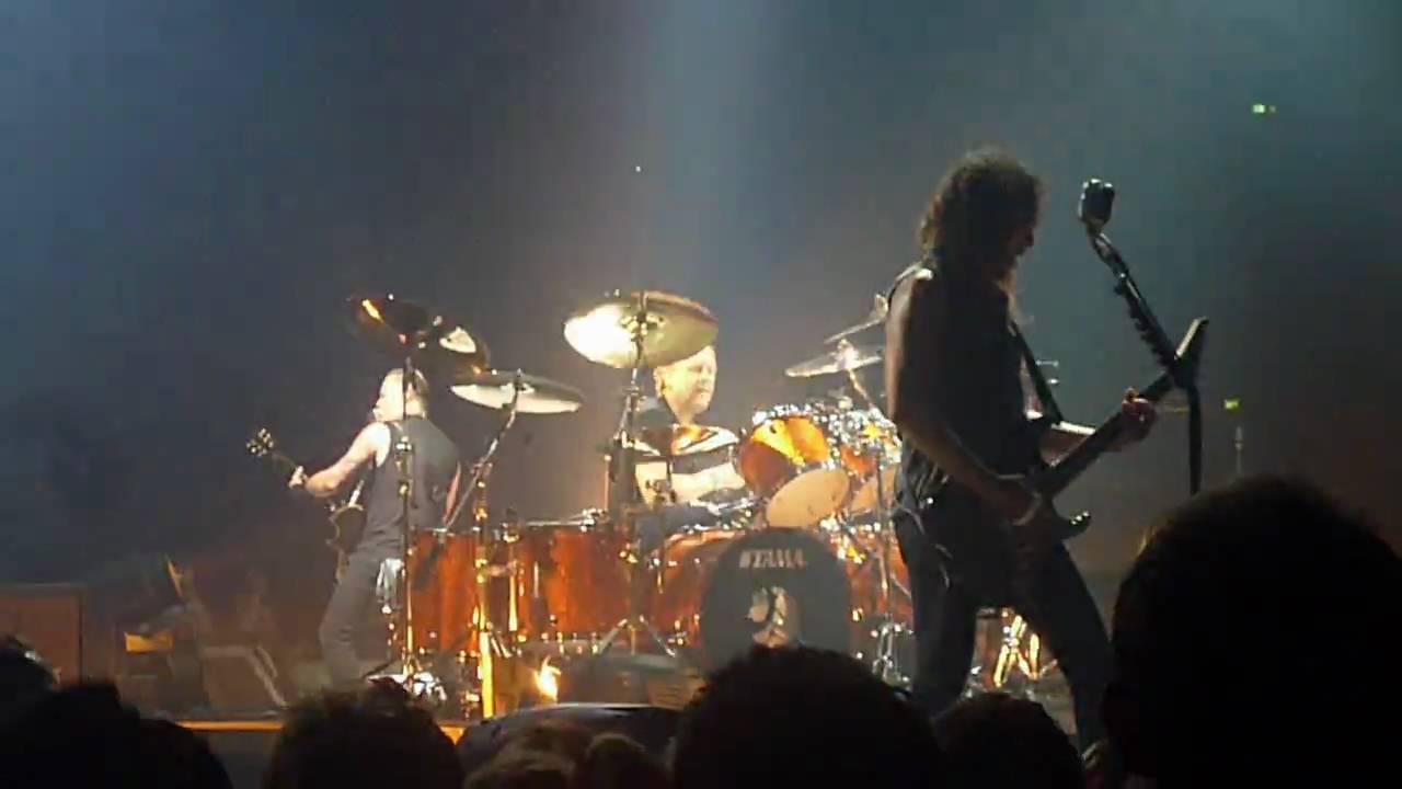 Metallica Battery (Live in Copenhagen, 07/28/09) YouTube