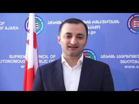 უნდა დავჯდეთ პოლიტიკურ სუბიექტებთან, მე ამისათვის ღია ვარ-დავით გაბაიძე