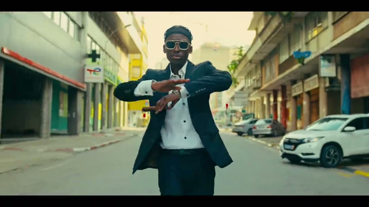 STEPHEN IDOLO PAPA MOUNENE CLIP OFFICIEL 