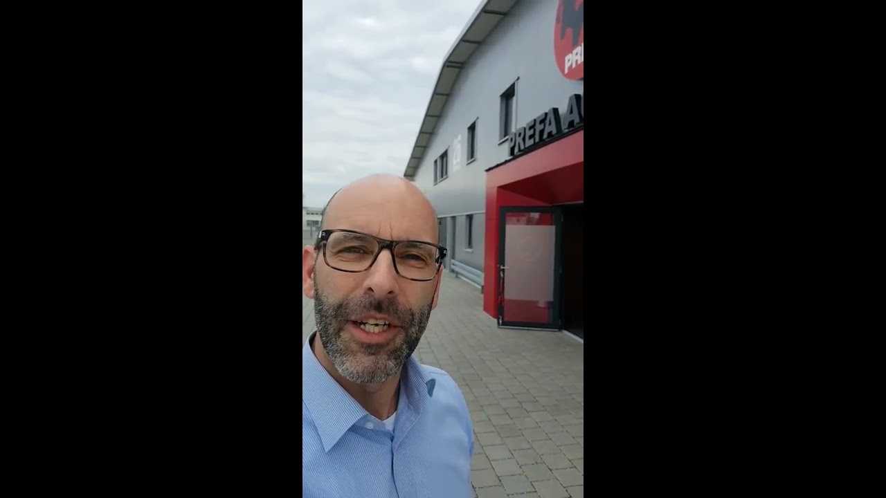 schulungen einkauf Rundgang durch die PREFA Academy in Neu-Ulm mit Frieder Zaiß