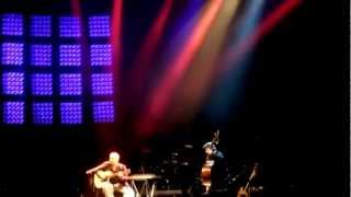 Video thumbnail of "Pino Daniele - Lazzari felici - Live @ Napoli - 29/12/2012"