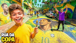 eles PINTARAM a rua pra COPA e ele faltou na ESCOLA pra poder VER de PERTO 