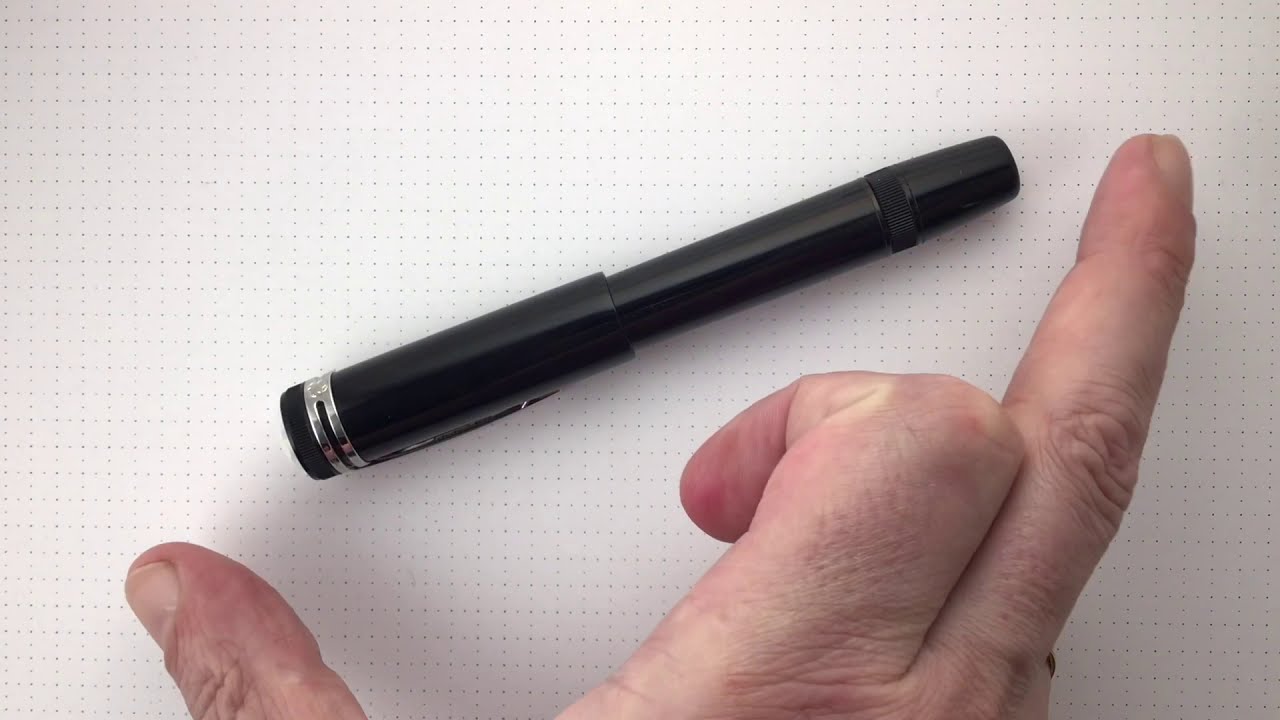 Обзор перьевой ручки Montblanc Heritage 1912