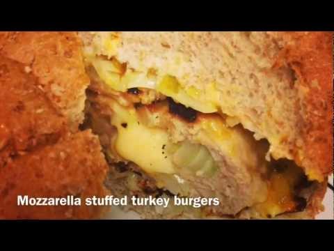 The Cheap Chef: Stuffed Mozarella Turkey Burgers