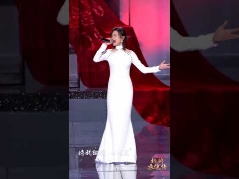 万茜《铁甲红妆》！姐姐真的又美又飒 | 直拍