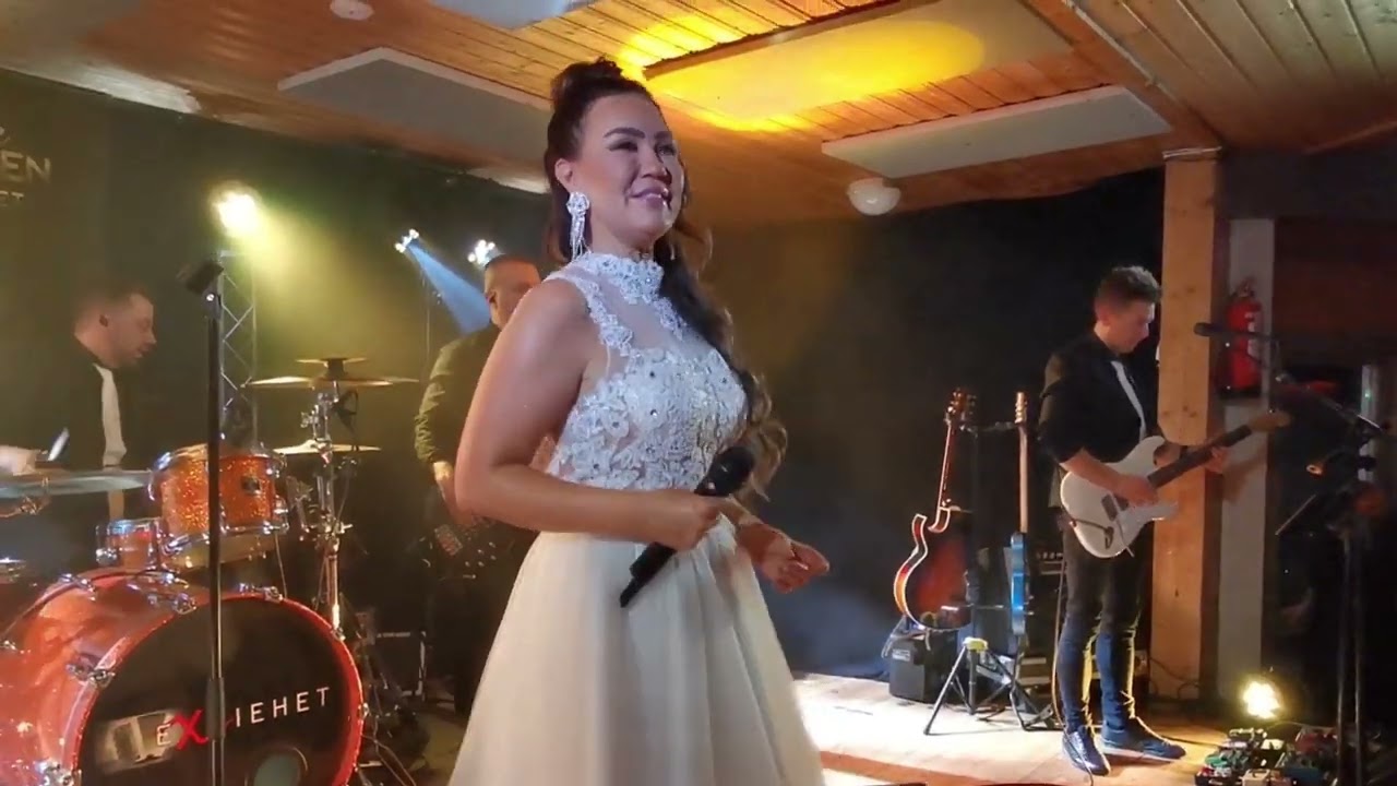 Saija Tuupanen & eXmiehet - Kesää kohti. Urjanlinna 22.3.2025.