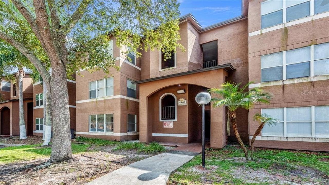 4540 COMMANDER DRIVE, ORLANDO, FL Presented by Wemert Group Realty