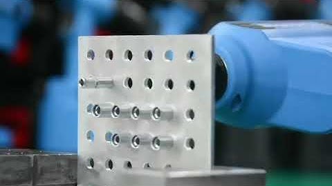 Rocol battery rivet gun. for 2.4mm-6.4mm rivets.