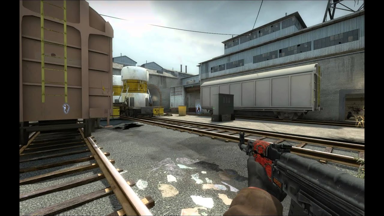 Råknas ACE with AK-47 on Train