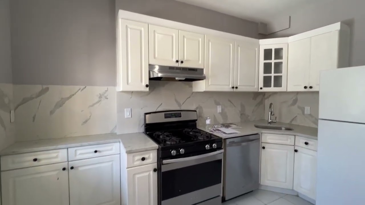 **426 John F. Kennedy Blvd, Bayonne, NJ Apt 