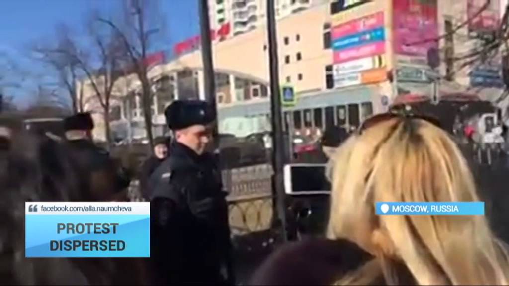 Savchenko Protest Dispersed: Moscow police detain nine people during demonstration