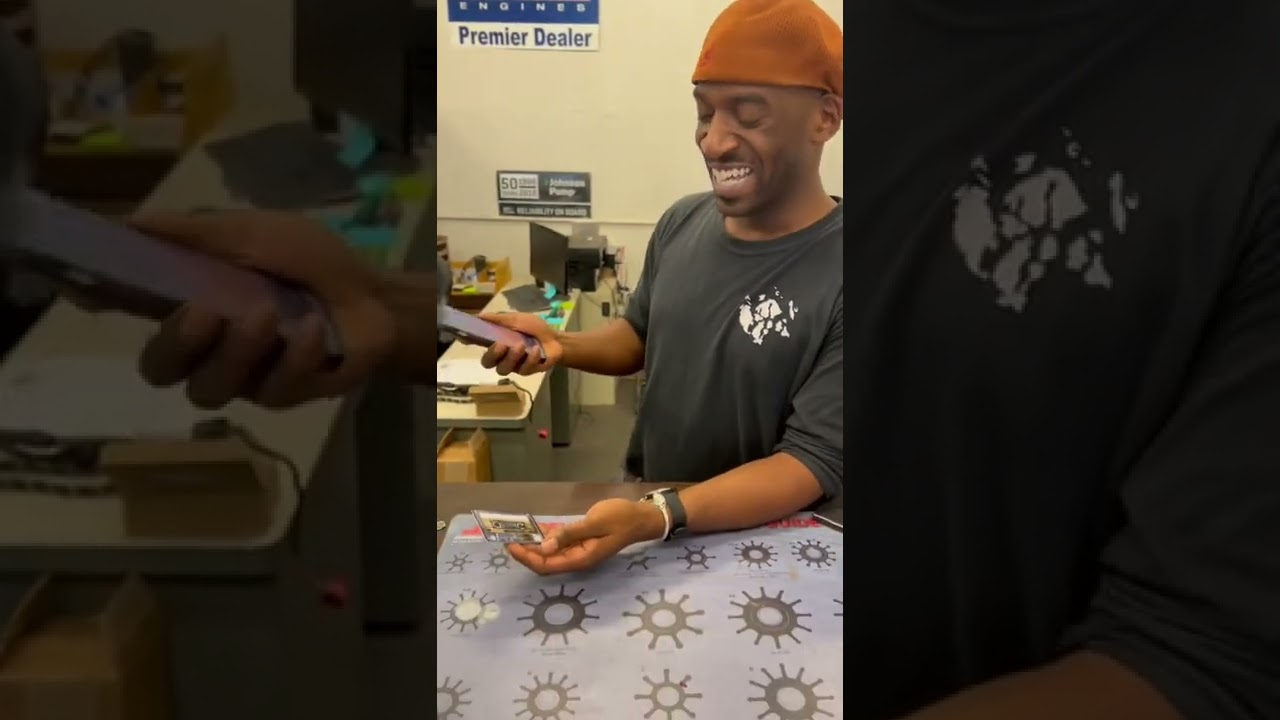 How to use MOGUL Contact Card