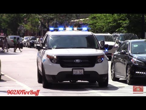 Chicago Police Dept. Ford Explorer Responding Code 3