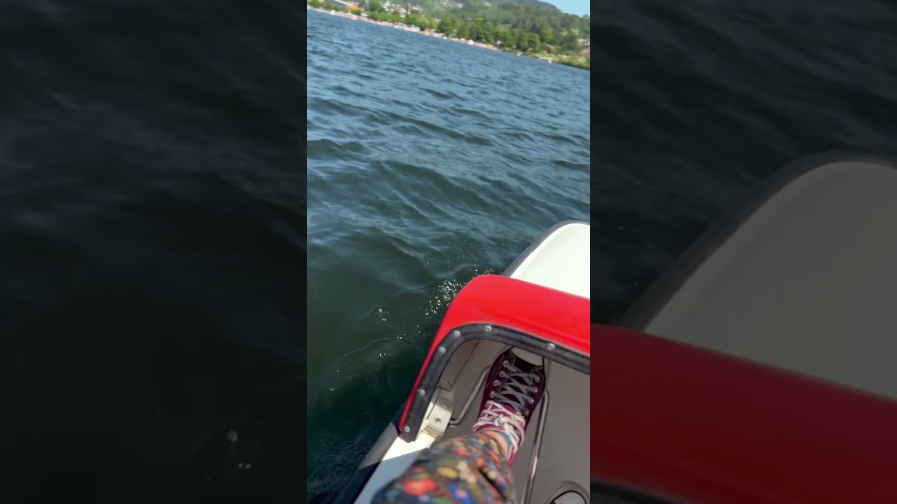 A family day at the GerardMer Lake in The Vosges