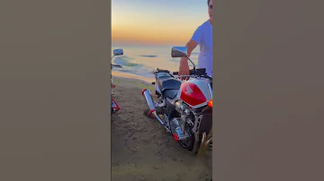 سی بی ۱۳۰۰ Cb1300 Cb1300 موتور موتورسنگین پنوماتیک 