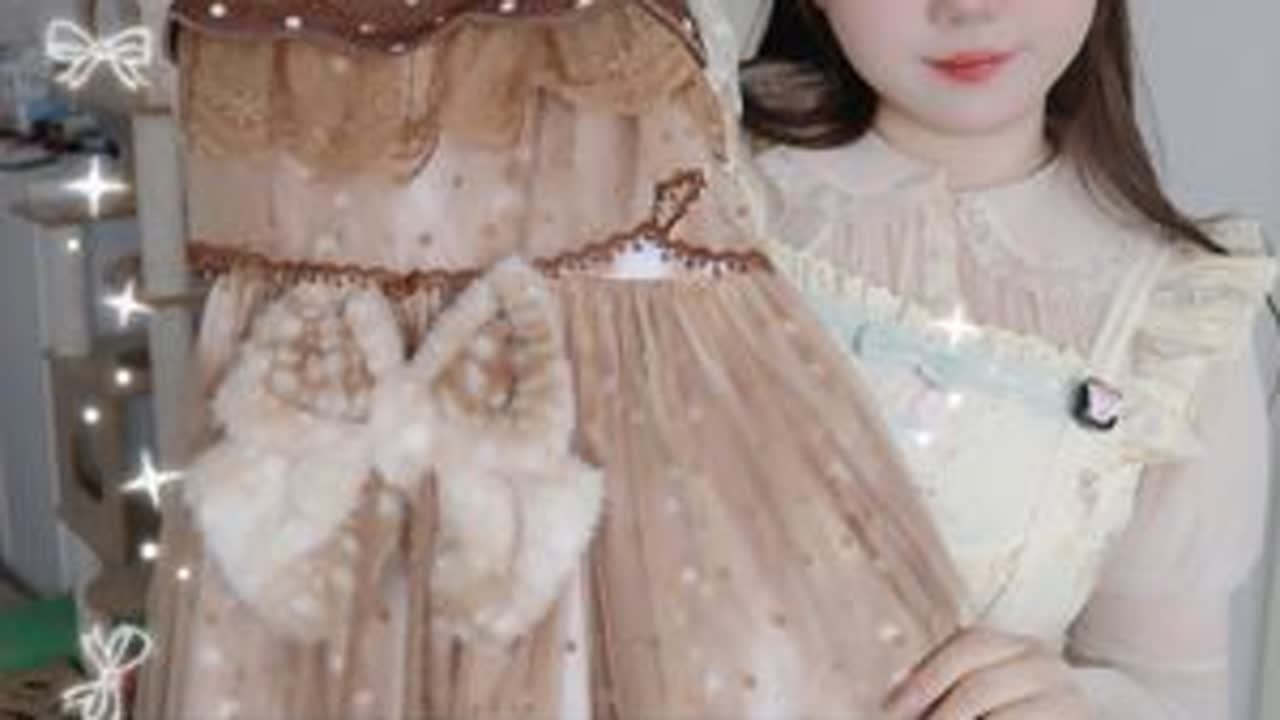 lolita|炭团家的霜糖鹿好适合冬天 又是一期购物分享！是炭团洋服社的霜糖鹿棕色jsk~小鹿纹柄图真的好适合冬天#lolita #lolita测评  #炭团洋服社 #吃我一波lolita安利...