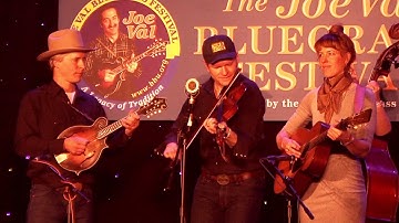 Foghorn String Band "Dull Chisel" 2/16/18 Joe Val Bluegrass Festival Framingham, MA