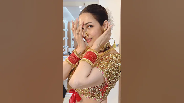 #malaikaarora  looks mesmerizing dressed up as Marathi Mulgi  #shorts #viral