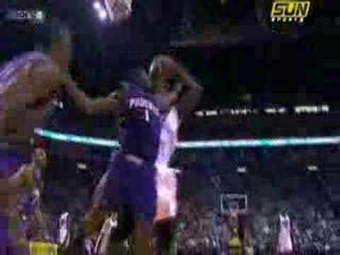 Shaq Double Elbows Amare Stoudemire In The Face