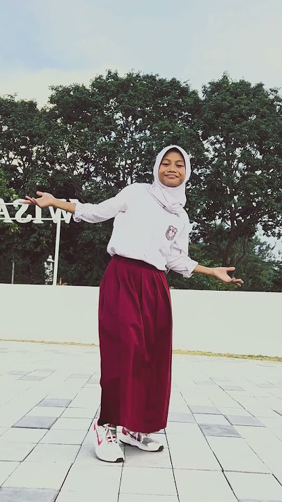 Anak SD Dance Keren   Orang #salto di Belakang | Azizah MRDS | Dance Cover