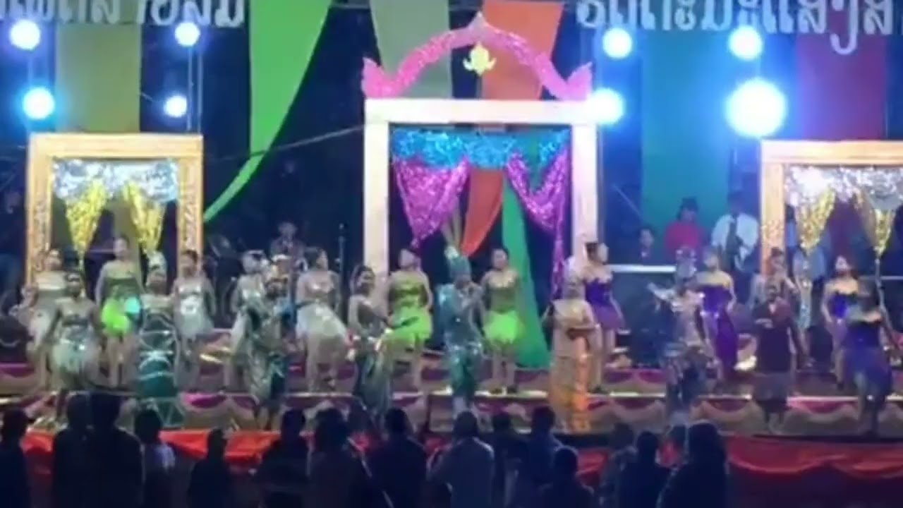   ເຕີ້ຍລາຊອດແຈ້ງ #ດອກຟ້າແດນຂະຫມວນ หมอลำดอกฟ้าแดนขะหมวน ในอดีต