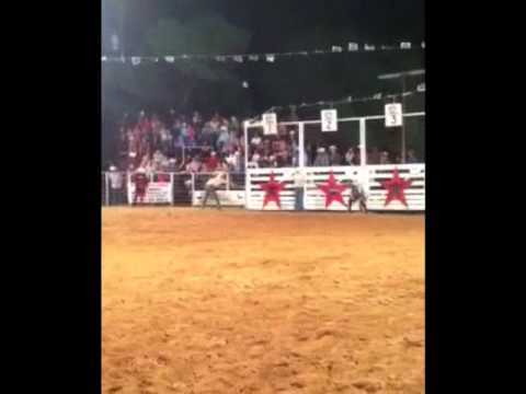Kuechelhan Ranch Rodeo Jonathan Daniel at Kueckelhan rodeo in Bonham, Texas July 28 - YouTube
