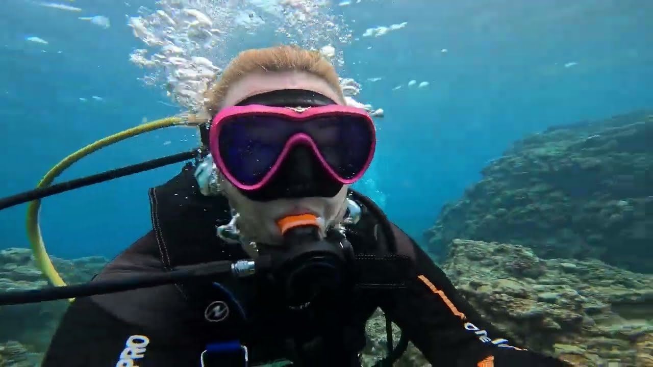 Dive #16 THE BLUE CAVE *FULL DIVE* AMBIENT - Okinawa - The Dive Logs with Gabriella White