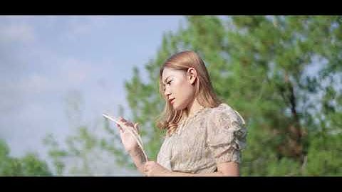 vita alvia (mundur ngalah)~vidio klip vita alvia[official musik vidio]