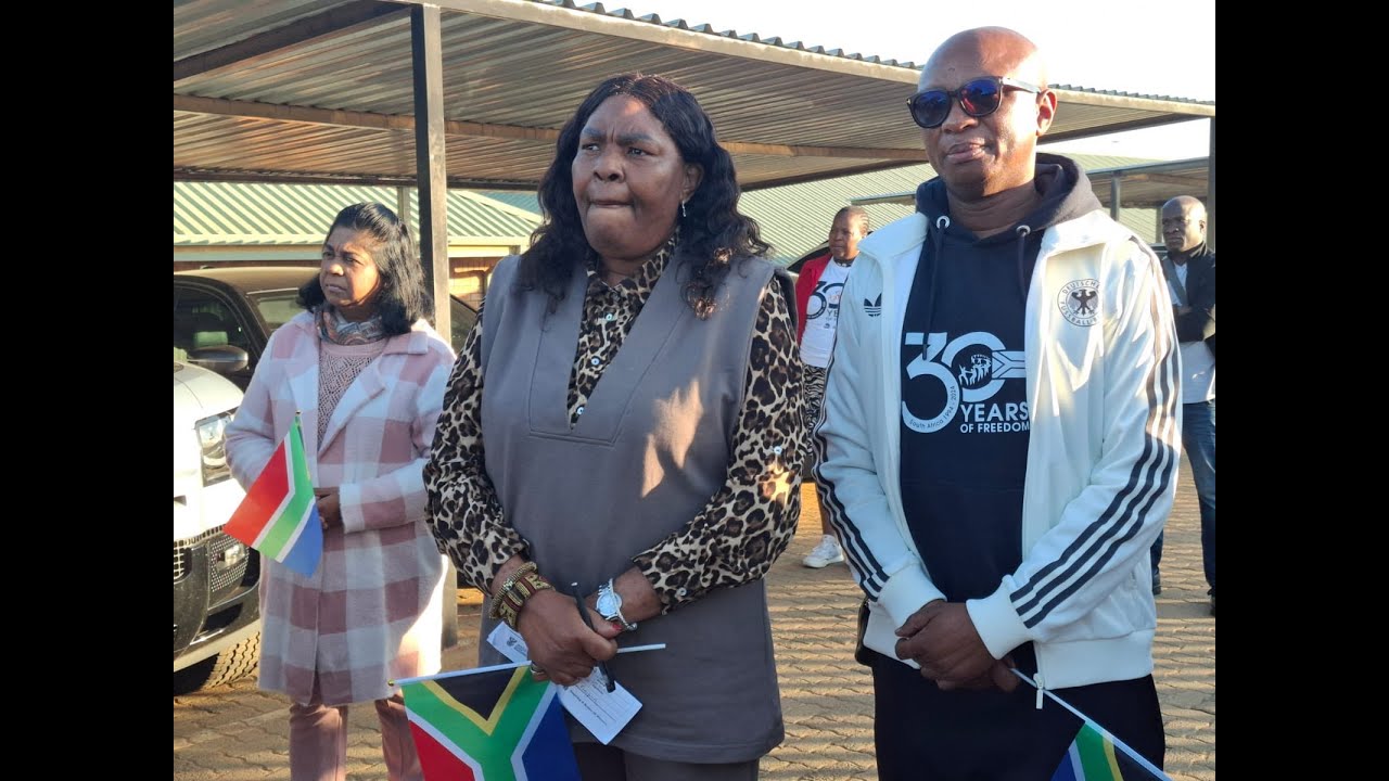 Minister and Deputy Minister Present Multipurpose Sport Facility