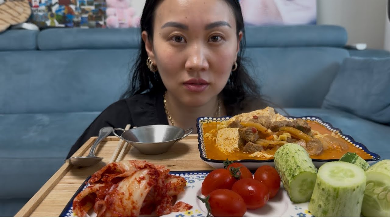 РАМЕН ИЗ КИМЧИТИГЕ| МУКБАНГ